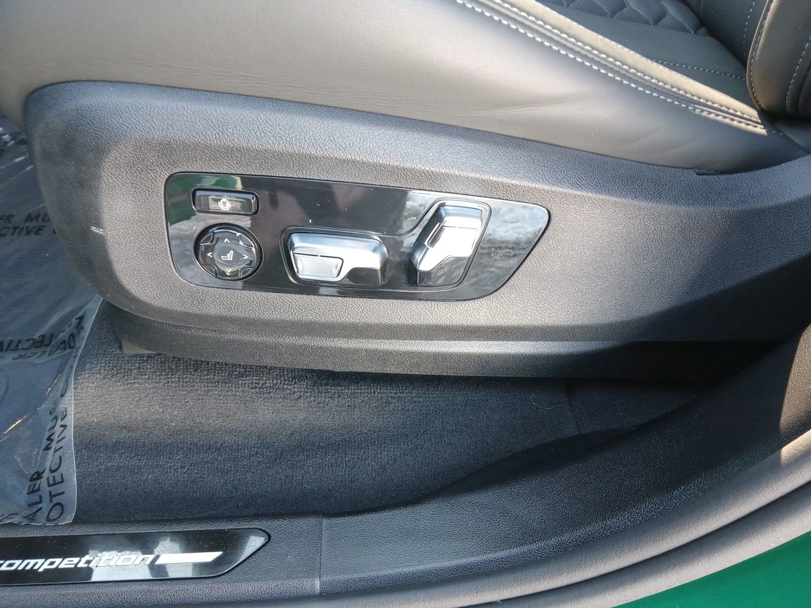 Used 2026 BMW X5 M Competition w/ Executive Package image 9