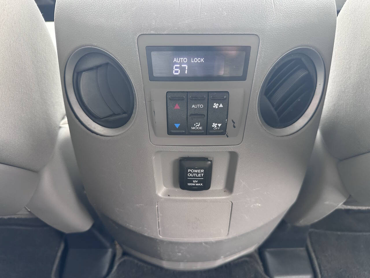 Used 2013 Honda Pilot LX image 31