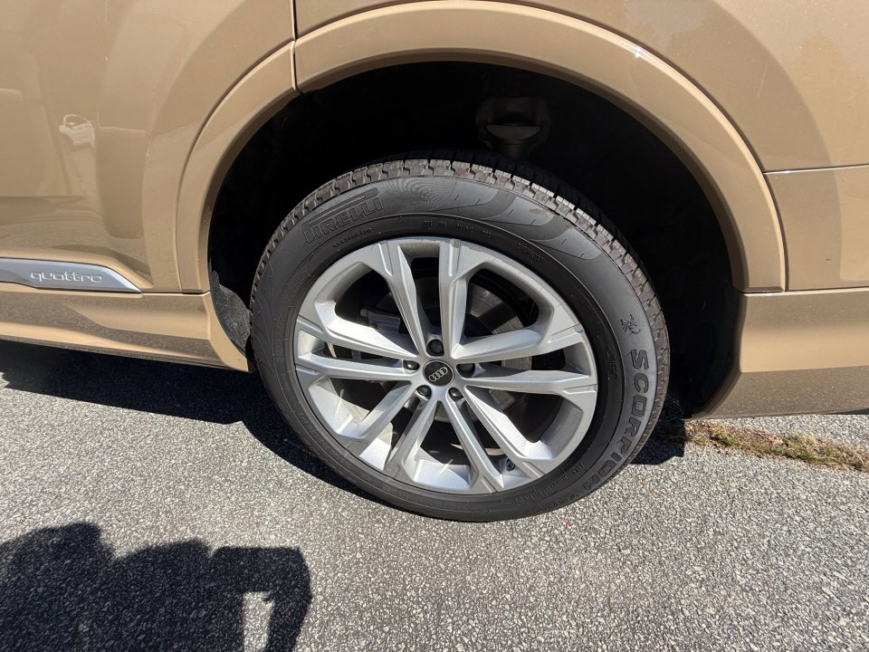 Used 2025 Audi Q7 2.0T Premium Plus w/ Premium Plus Package image 22