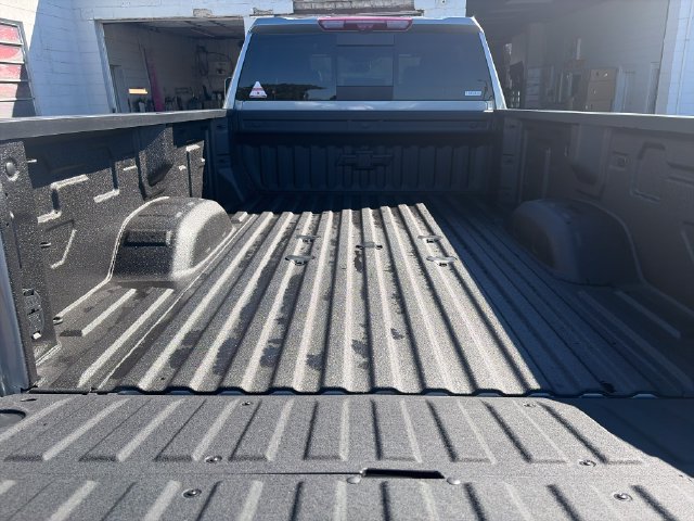 New 2026 Chevrolet Silverado 3500 High Country w/ Technology Package AWD/4WD image 23