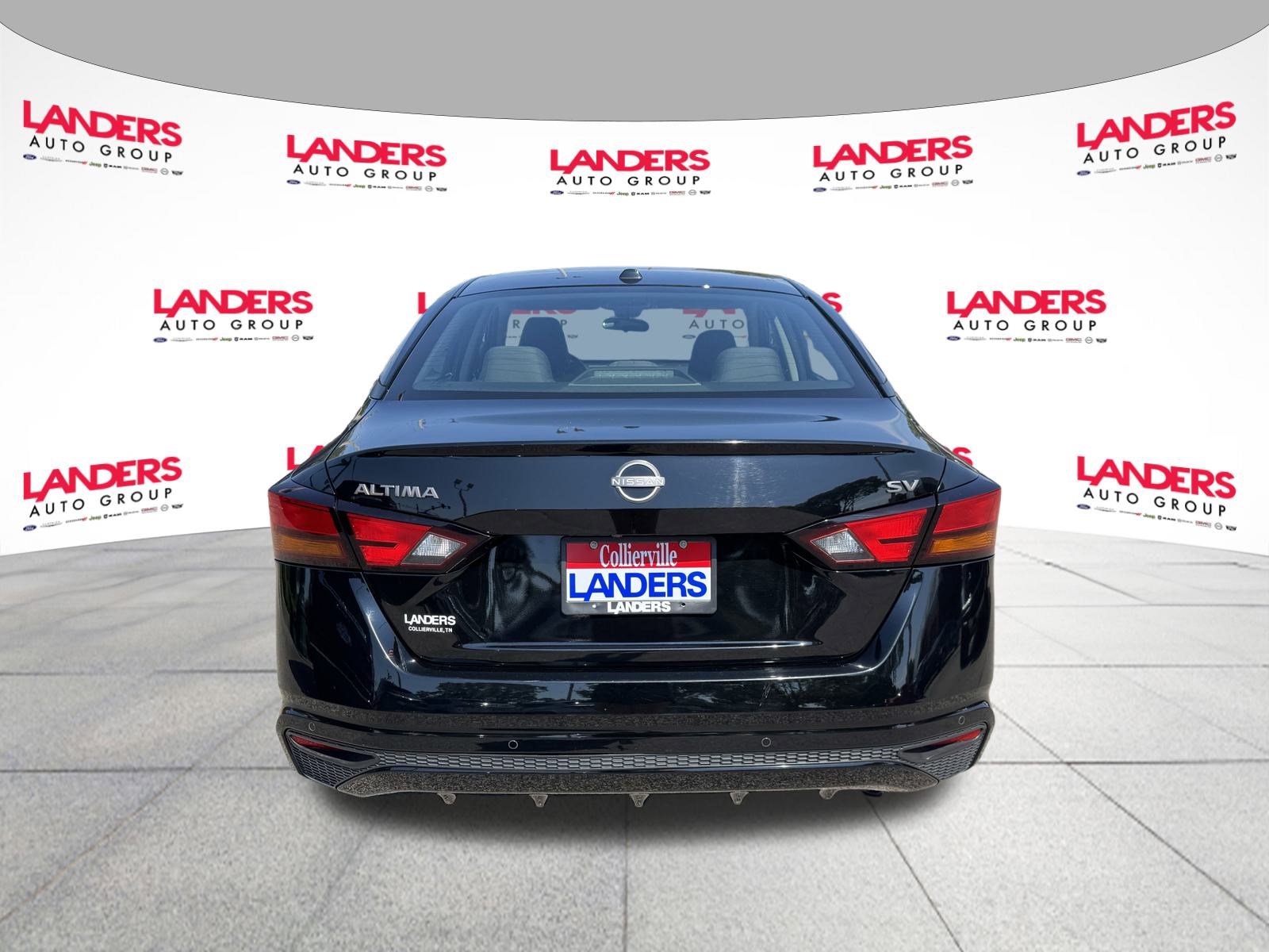 Used 2023 Nissan Altima 2.5 SV image 4