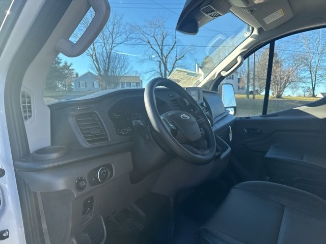 New 2025 Ford Transit 250 Low Roof image 12