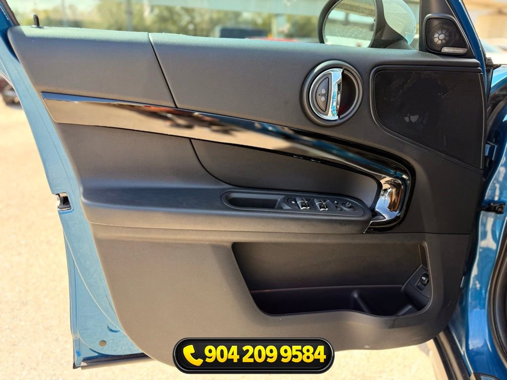 Used 2019 MINI Cooper Countryman w/ Premium Package image 21