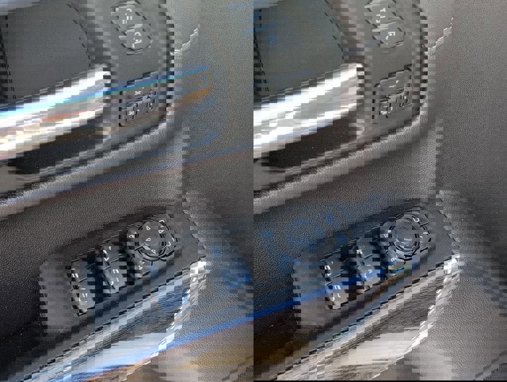 Certified 2022 Chevrolet Silverado 1500 LTZ w/ LTZ Premium Package image 16