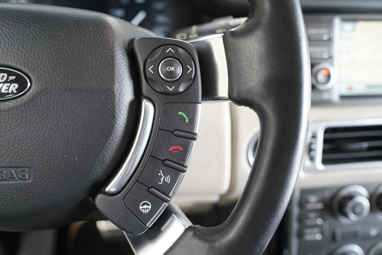 Used 2011 Land Rover Range Rover Autobiography image 16