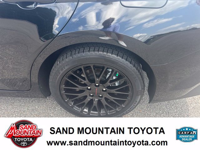 Used 2025 Toyota Camry LE FWD image 10