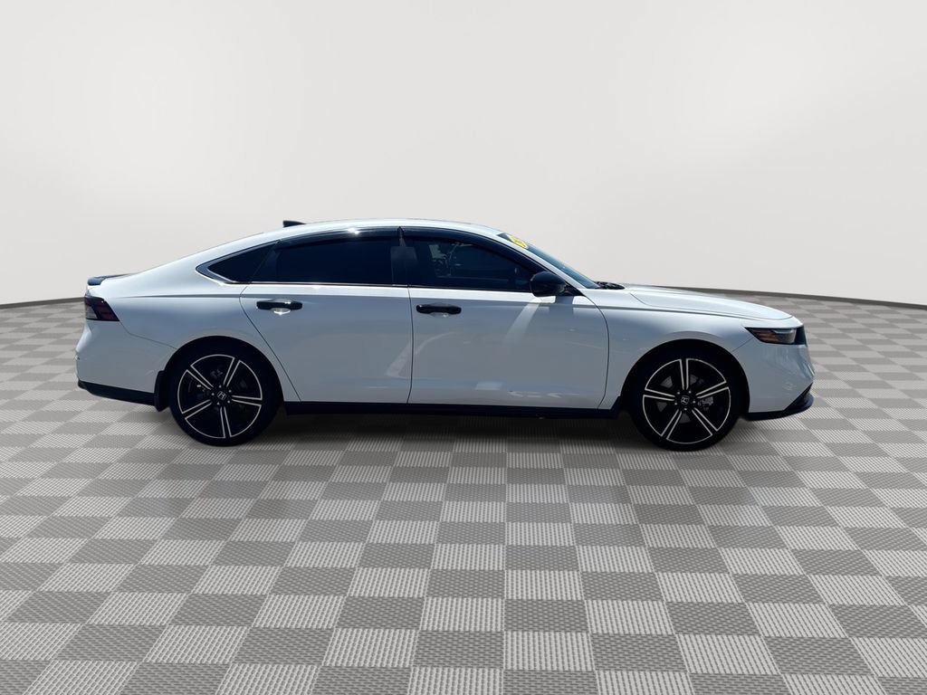 Used 2024 Honda Accord Sport image 12