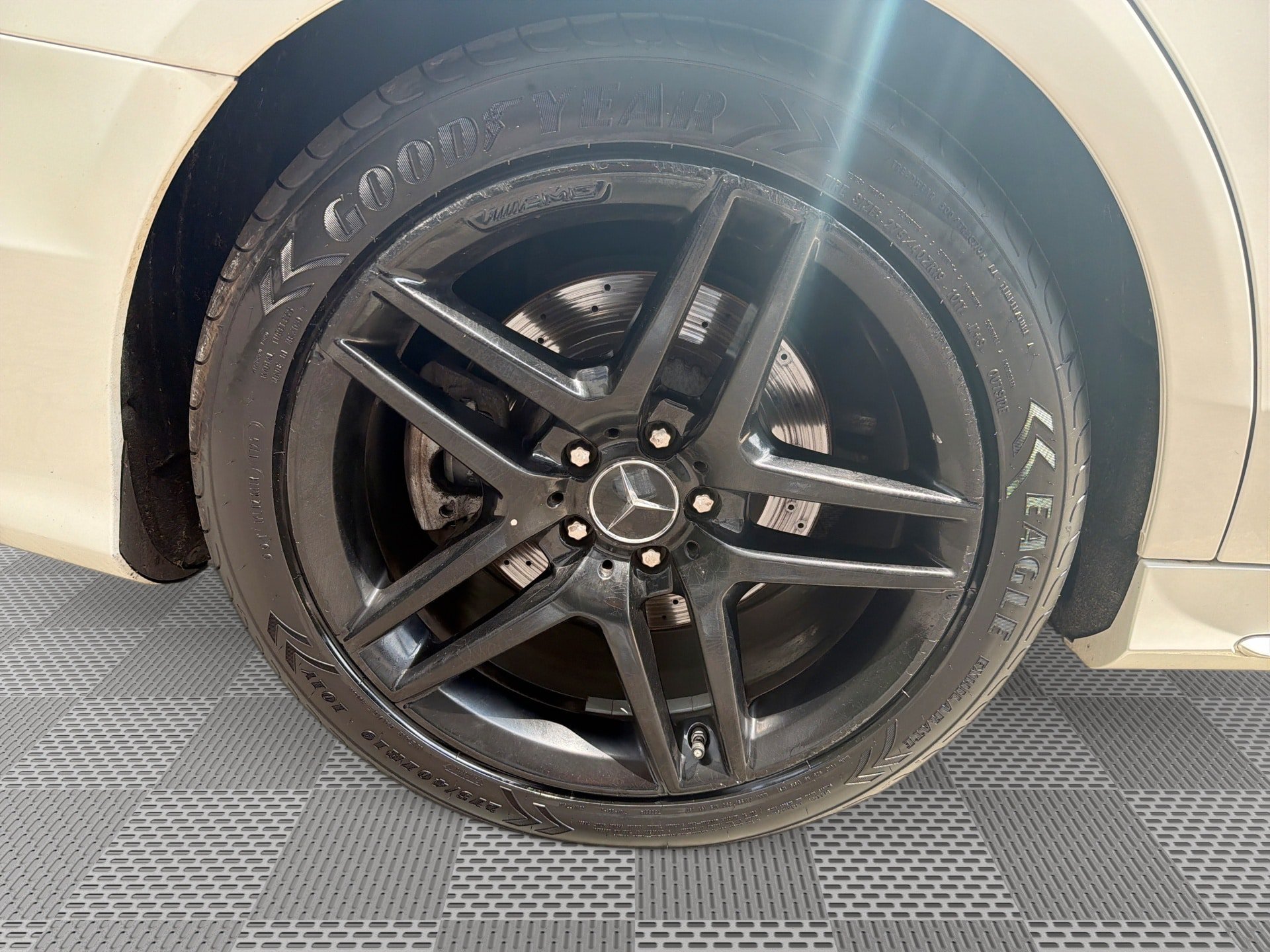Used 2015 Mercedes-Benz S 550 4MATIC Sedan image 30