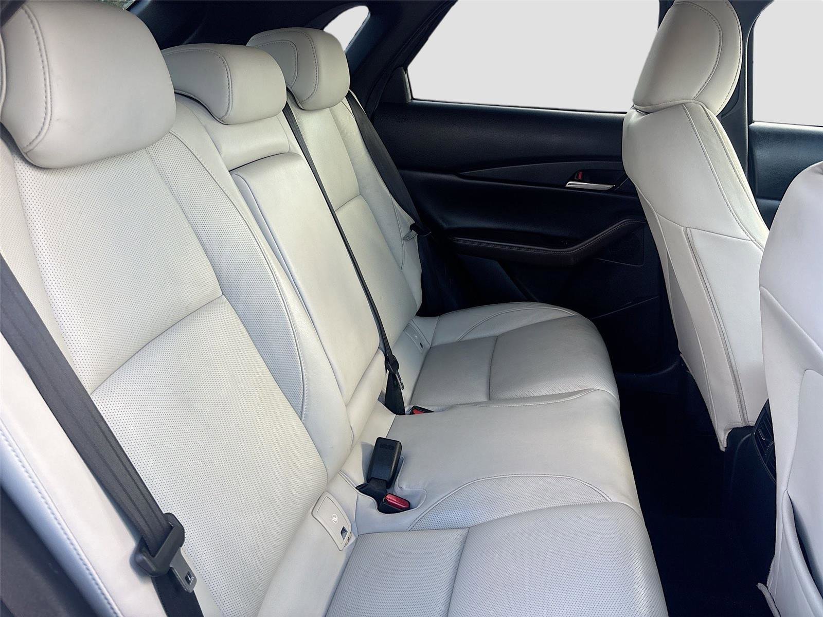 Used 2021 MAZDA CX-30 FWD 2.5 S w/ Premium Package image 31