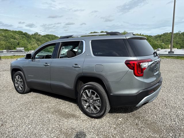 Used 2023 GMC Acadia SLE w/ Driver Convenience Package AWD/4WD image 3