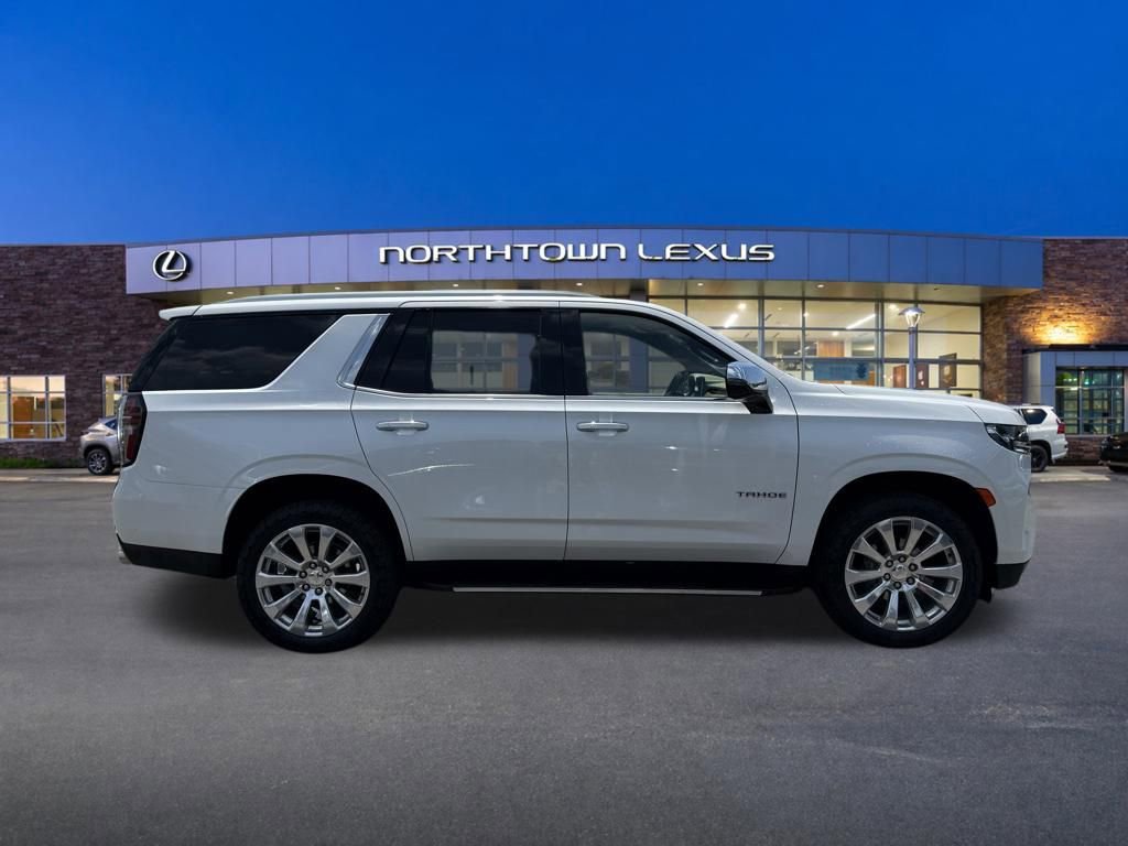 Used 2023 Chevrolet Tahoe Premier AWD/4WD image 25