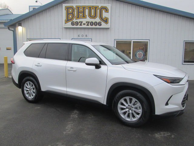 Used 2025 Toyota Grand Highlander AWD image 1