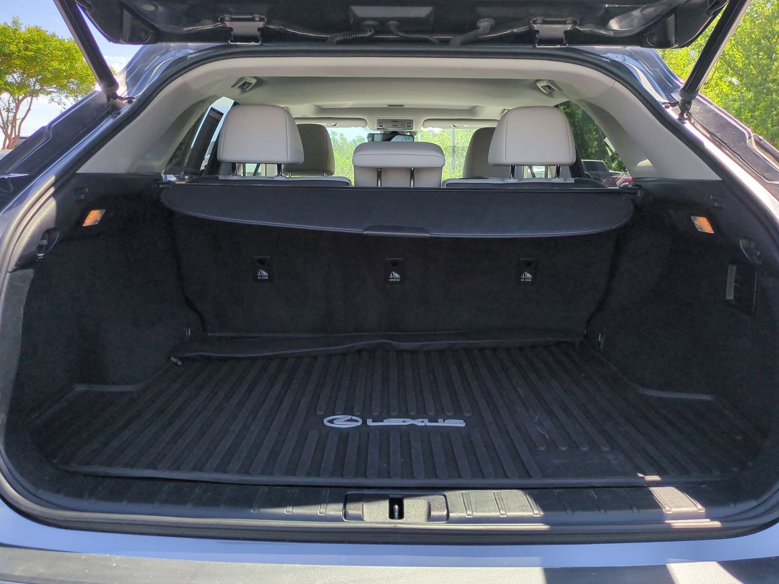 Used 2019 Lexus RX 350 FWD w/ Accessory Package image 33