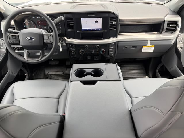 New 2026 Ford F250 XL w/ XL Driver Assist Package AWD/4WD image 8