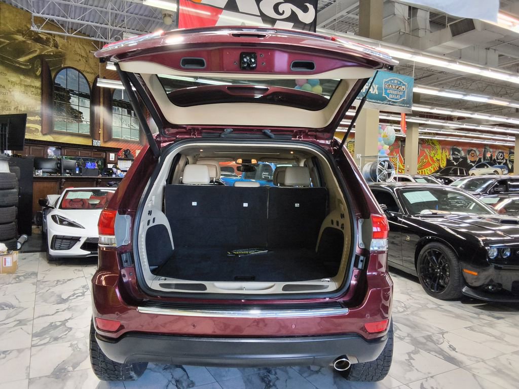 Used 2018 Jeep Grand Cherokee Limited image 7