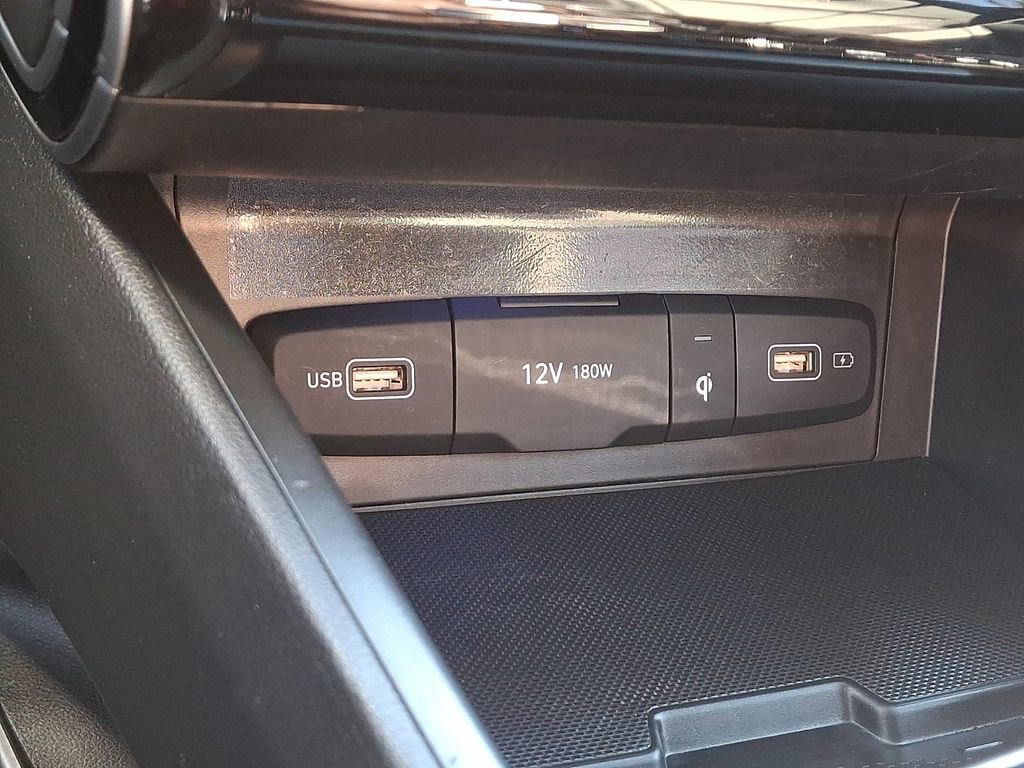 Used 2024 Hyundai Tucson Limited image 25