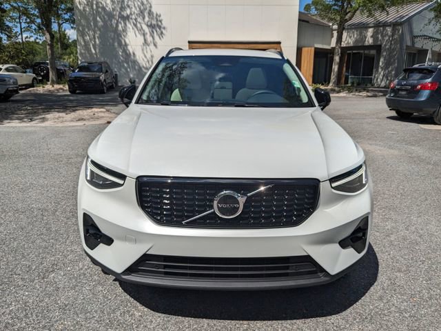 New 2026 Volvo XC40 B5 Ultra w/ Climate Package image 9