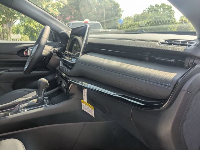New 2026 Jeep Compass Latitude AWD/4WD image 34