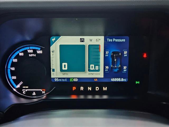 Used 2023 Ford Bronco Badlands image 10