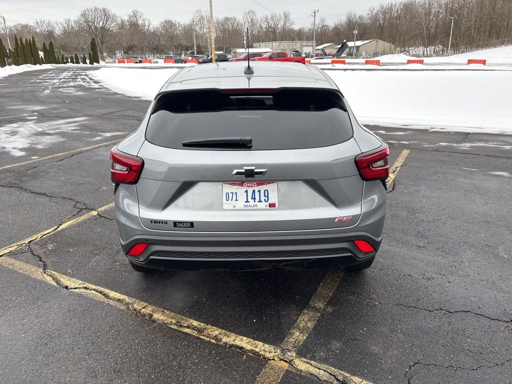 New 2026 Chevrolet Trax RS w/ Driver Confidence Package image 8