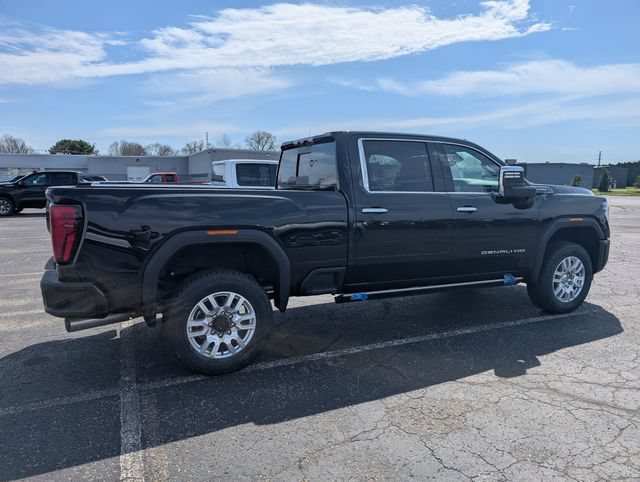 New 2026 GMC Sierra 3500 Denali Ultimate AWD/4WD image 8