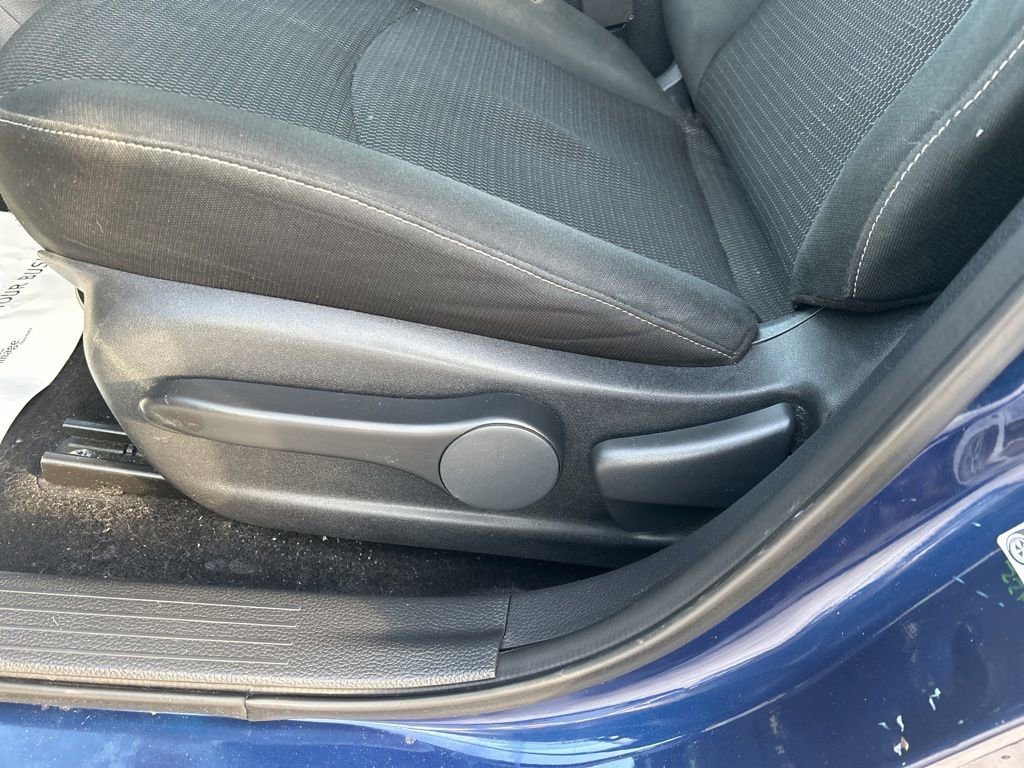 Used 2019 Nissan Sentra S image 19