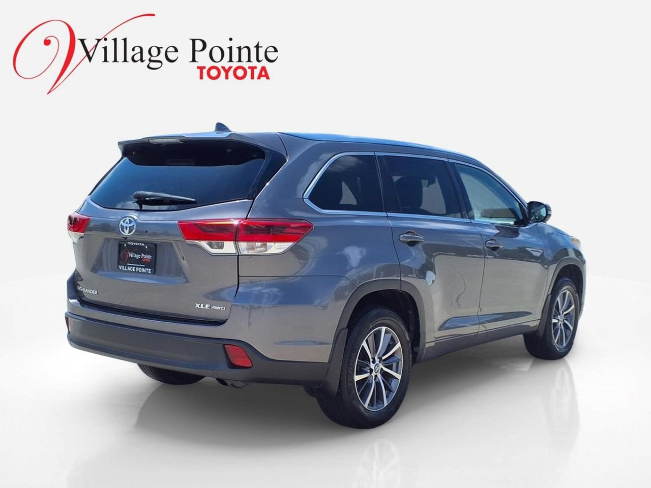 Used 2018 Toyota Highlander XLE AWD/4WD image 7