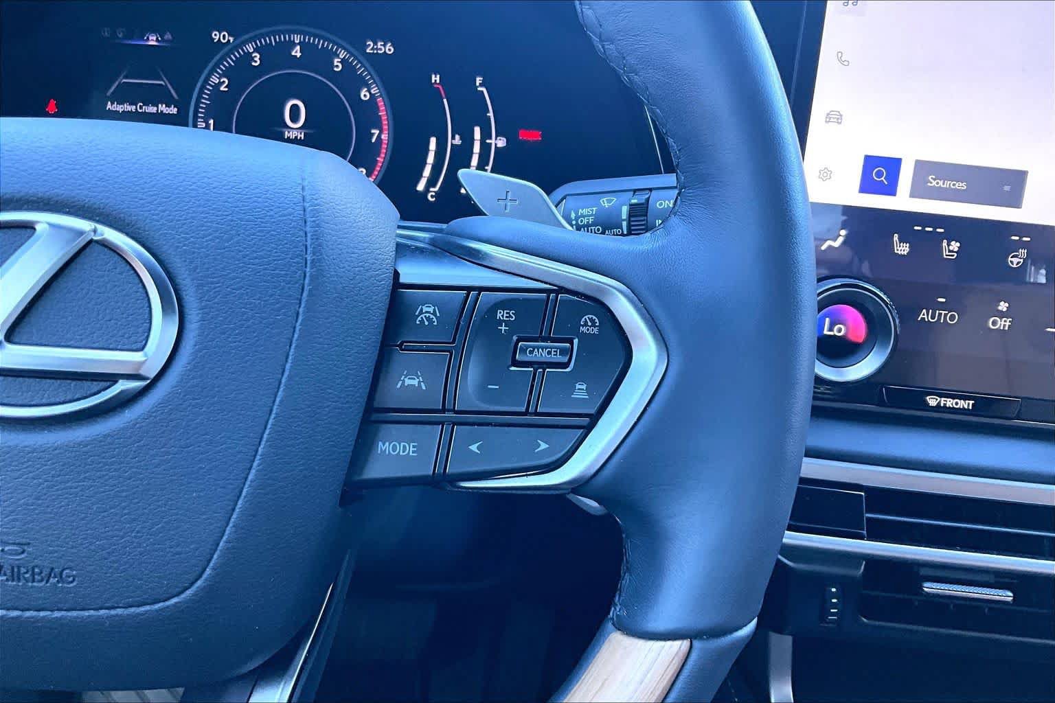Used 2024 Lexus RX 350 Premium w/ Accessory Package (Z1) FWD image 23