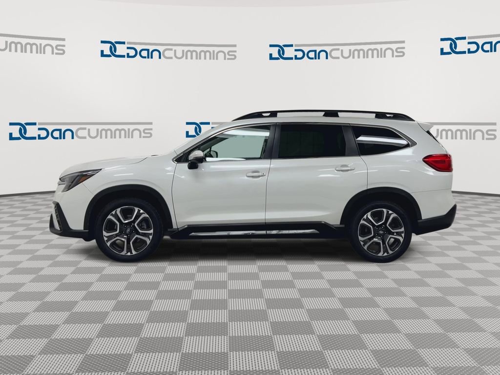 Used 2023 Subaru Ascent Limited image 5