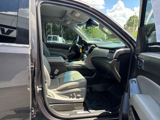 Used 2018 Chevrolet Suburban LT AWD/4WD image 48