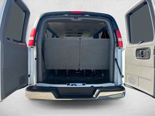 Used 2014 Chevrolet Express 3500 LT w/ LT Preferred Equipment Group RWD image 6