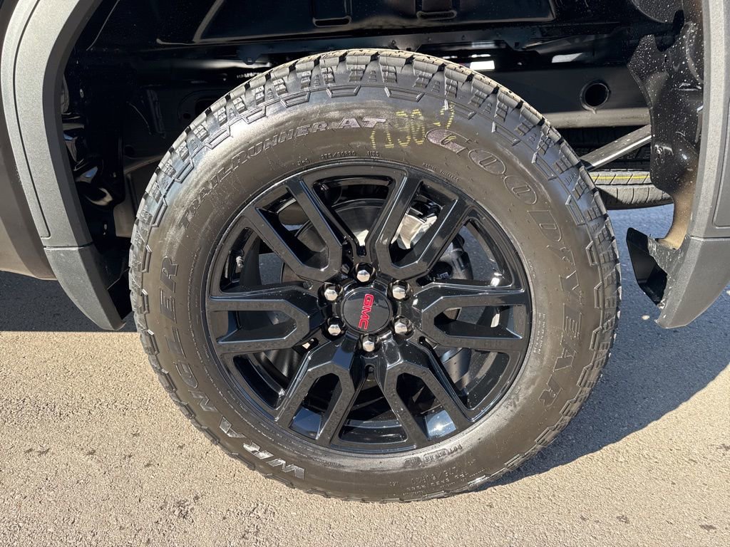 New 2026 GMC Sierra 1500 Elevation image 31