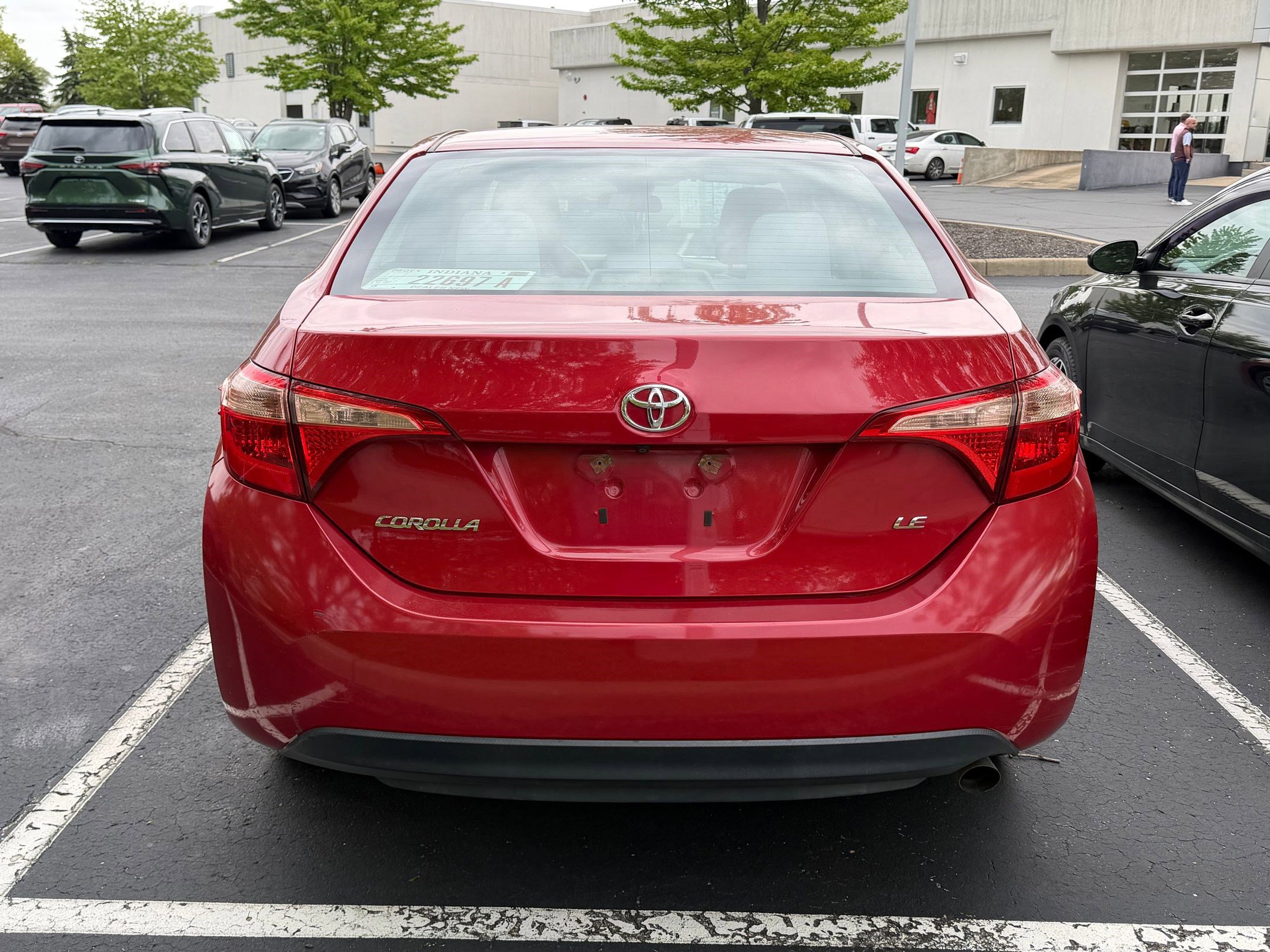 Used 2018 Toyota Corolla LE FWD image 7