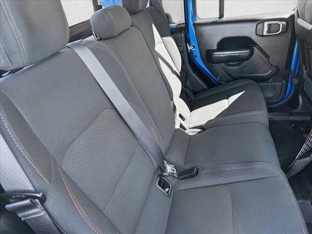 Used 2020 Jeep Gladiator Rubicon w/ LED Lighting Group image 18