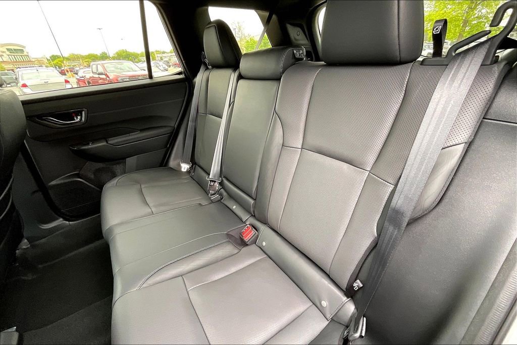 New 2026 Subaru Outback Touring AWD/4WD image 13