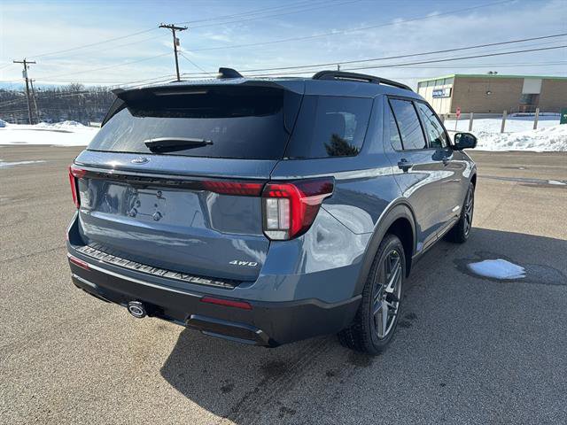 New 2026 Ford Explorer ST-Line w/ ST-Line Street Pack image 4