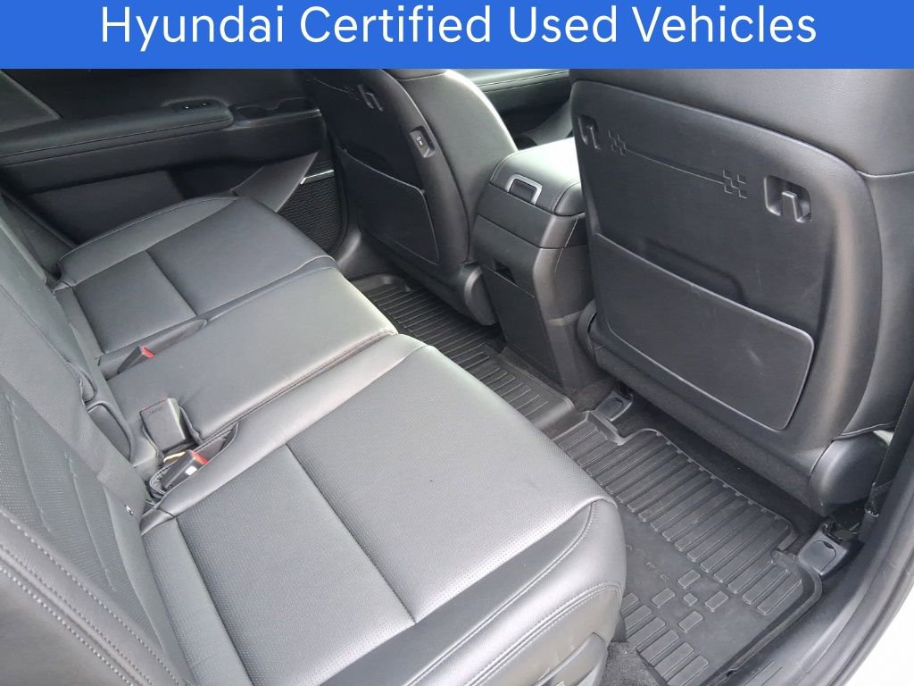 Used 2025 Hyundai Santa Fe Limited image 10