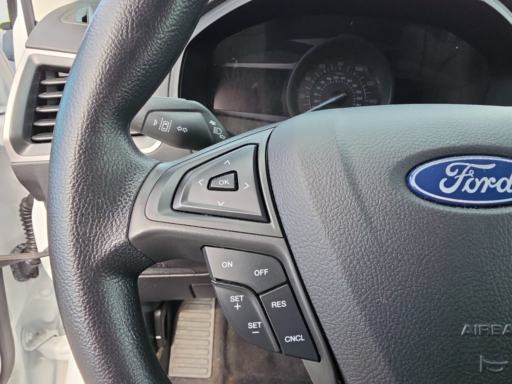 Used 2024 Ford Edge SE w/ Black Appearance Package AWD/4WD image 18