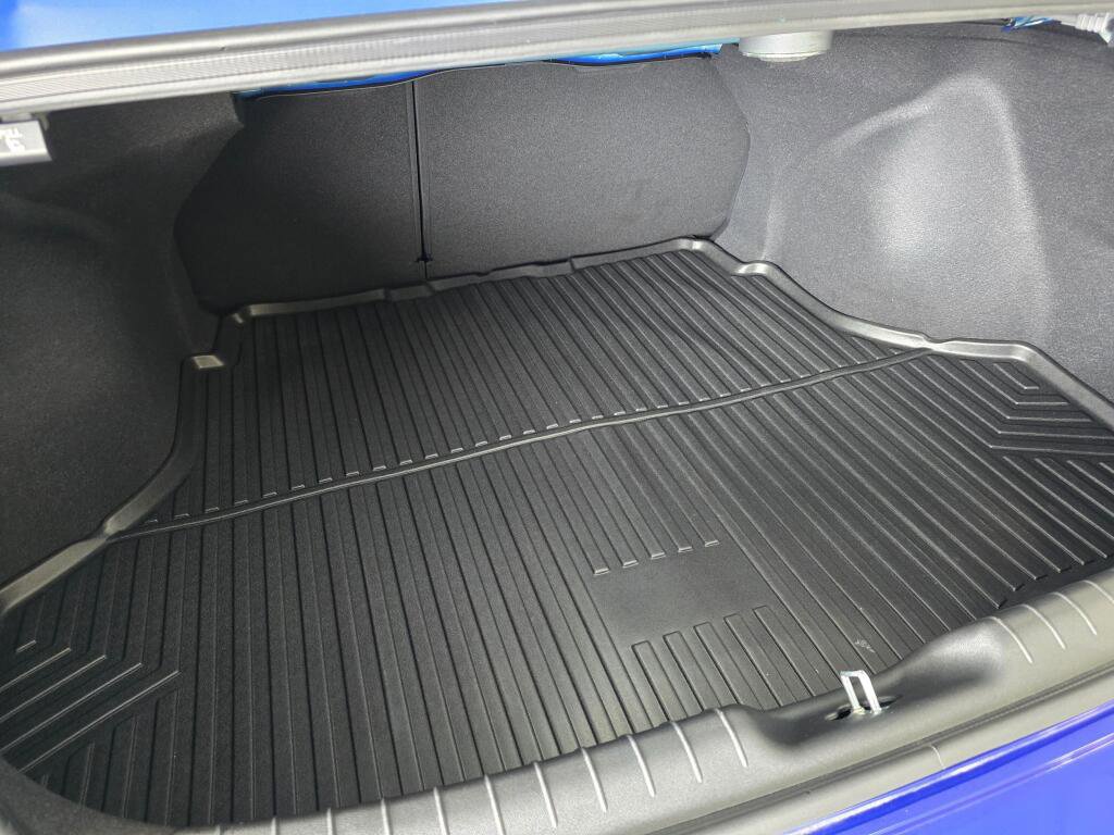 Used 2025 Hyundai Elantra N Line image 14