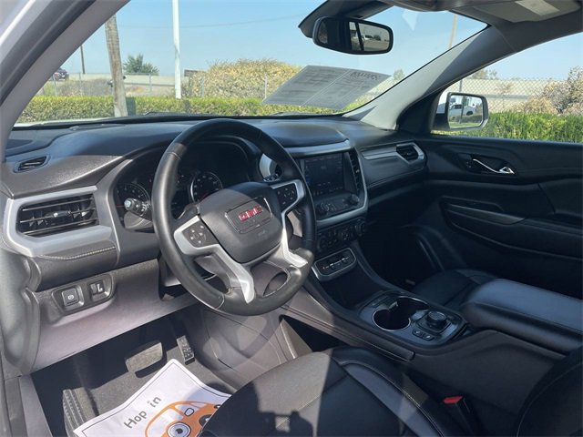 Used 2023 GMC Acadia SLT image 10