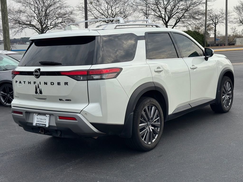 Used 2023 Nissan Pathfinder SL w/ SL Premium Package image 3