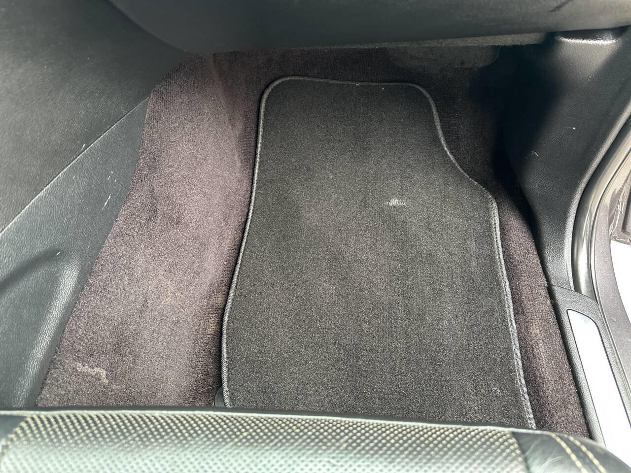 Used 2017 Jeep Grand Cherokee Limited w/ Luxury Group II image 19