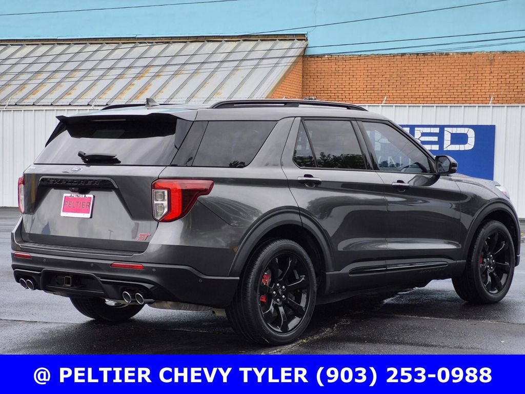 Used 2020 Ford Explorer ST w/ ST Street Pack image 6