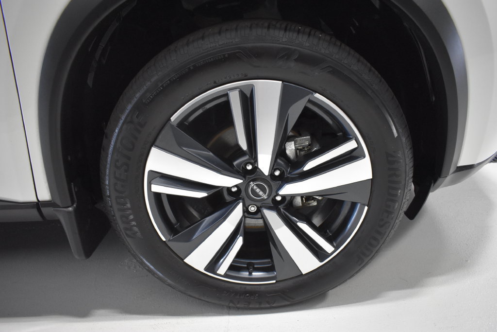 Certified 2023 Nissan Rogue SL AWD/4WD image 10