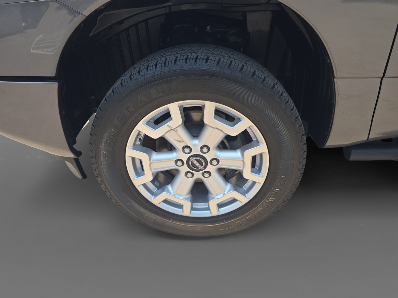 Certified 2024 Nissan Titan SV w/ SV Convenience Package AWD/4WD image 10