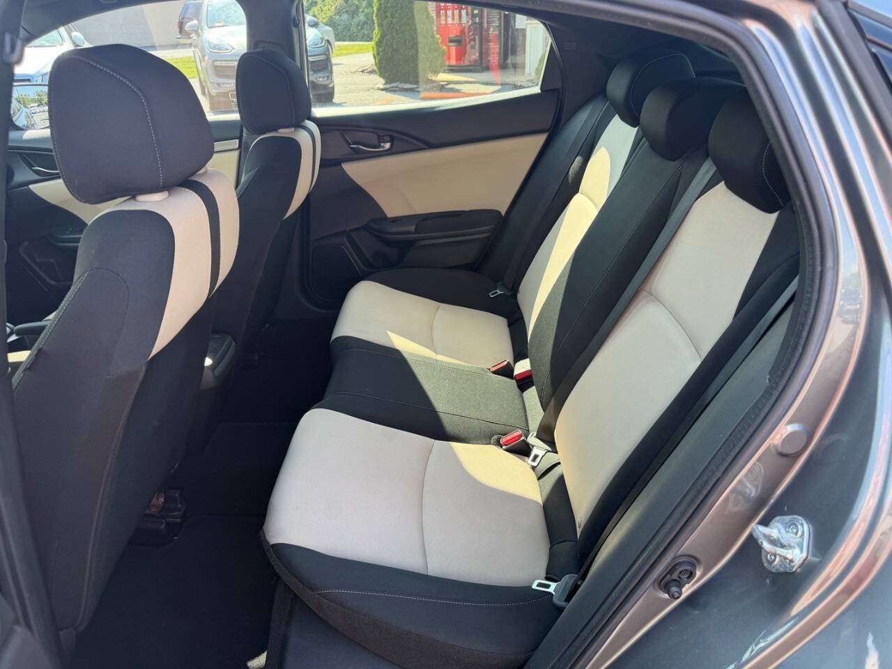 Used 2018 Honda Civic Sport image 18