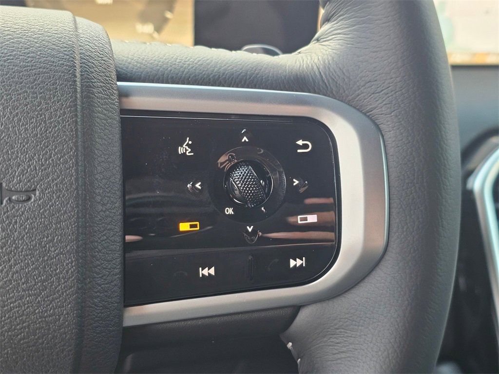 New 2026 Nissan Armada SL image 36