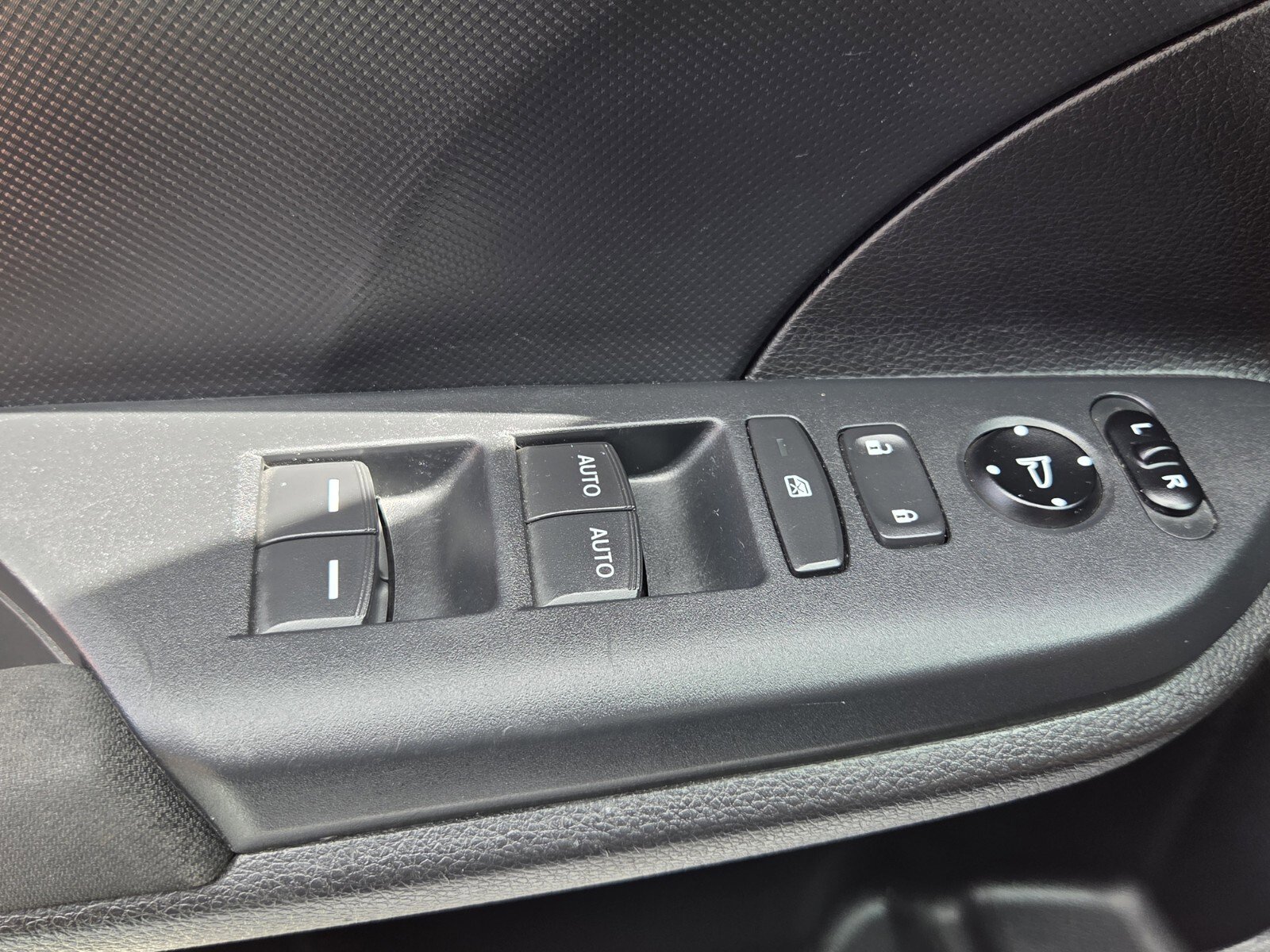 Used 2018 Honda Civic Sport image 13