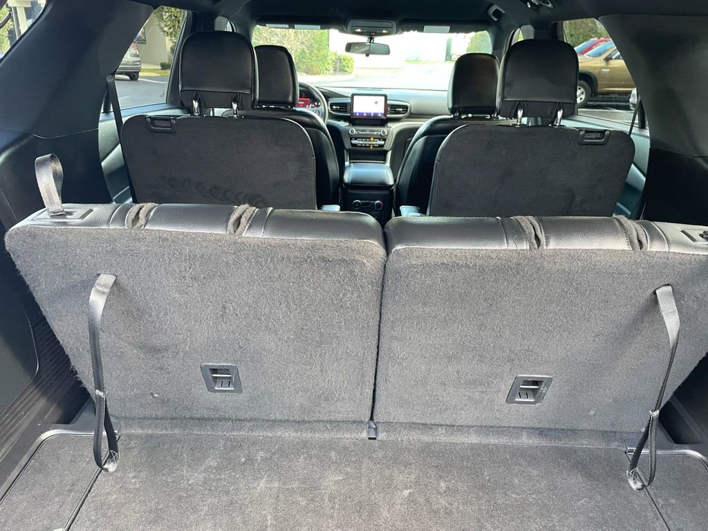 Used 2020 Ford Explorer XLT w/ Equipment Group 202A image 25
