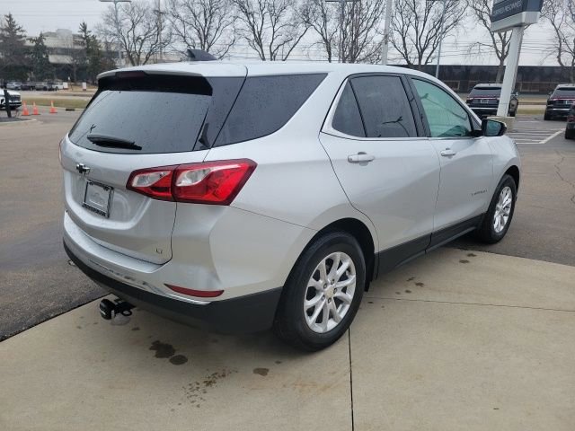 Used 2020 Chevrolet Equinox LT w/ Driver Convenience Package image 8